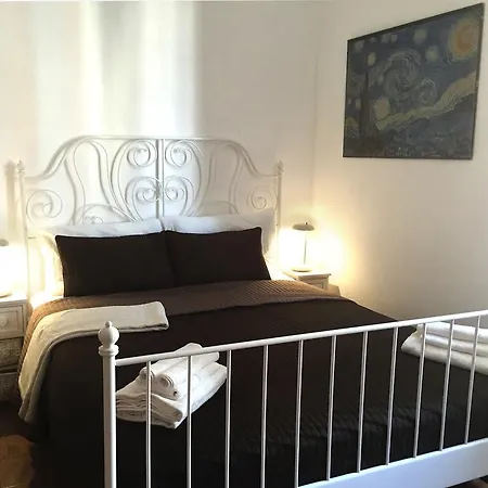 Apartment Nove Rom