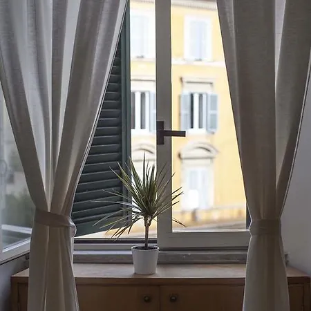 Apartment Nove Rom